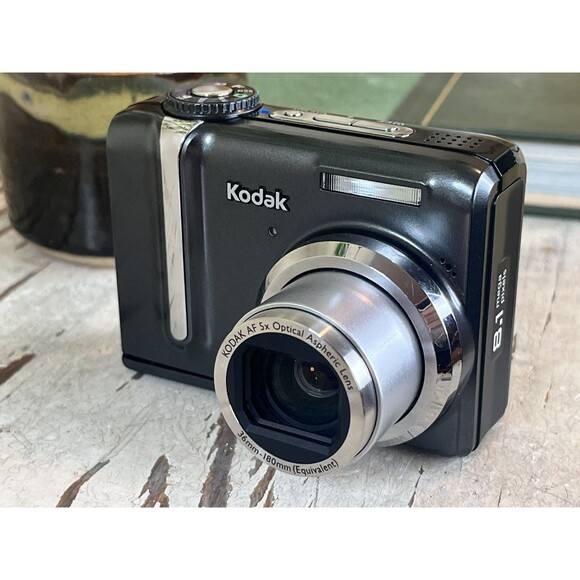 Kodak EasyShare Z885 8.1MP Digital Camera Complete W/Battery, Charger & Case - Picture 6 of 10